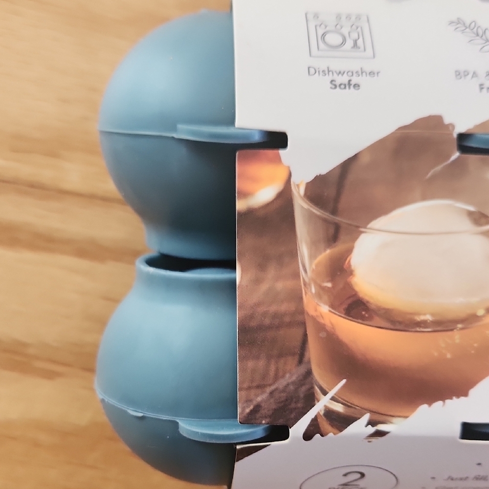 2 Pack Silicone Ice Sphere Molds for Drinks - Picture 9 of 14